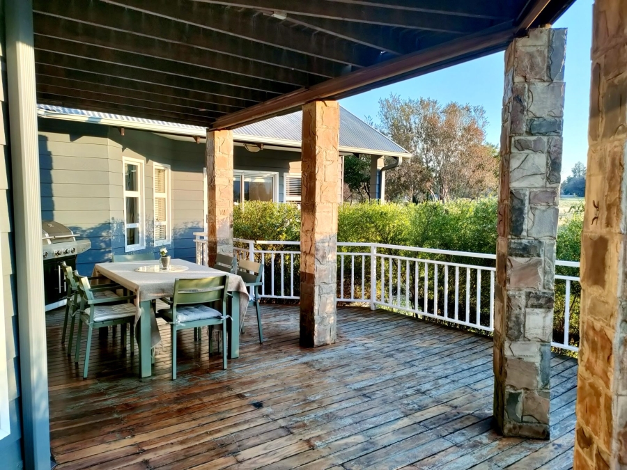 4 Bedroom Property for Sale in The Coves North West